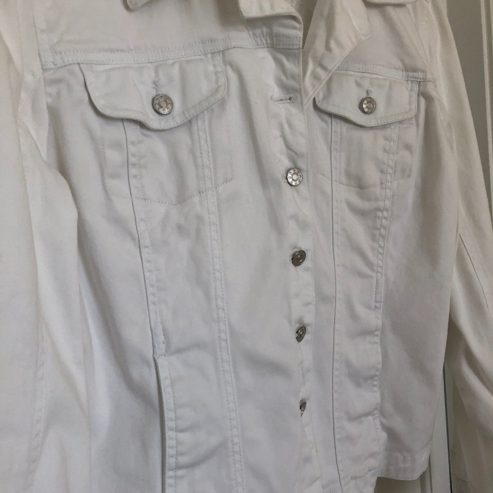Jacket - Picture 4 of 5